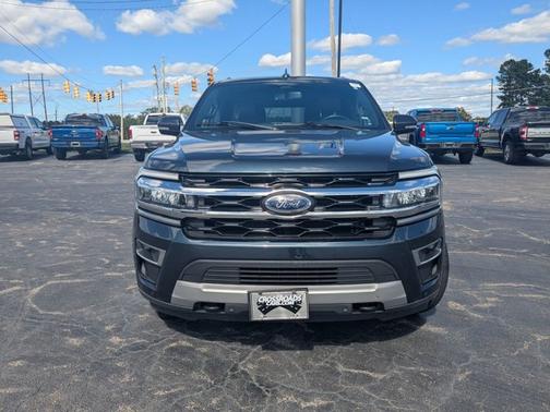 2022 Ford Expedition LIMITED