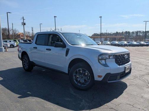 White Metallic 2026 Ford Maverick XLT