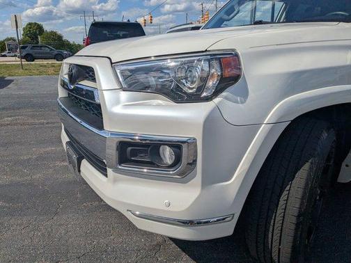 Blizzard Pearl 2018 Toyota 4Runner Limited