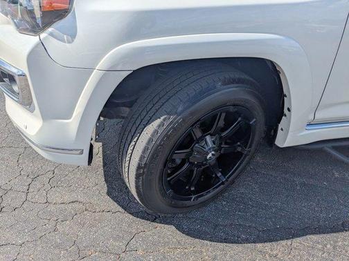 Blizzard Pearl 2018 Toyota 4Runner Limited