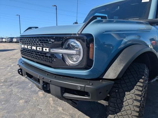 2023 Ford Bronco WILDTRAK