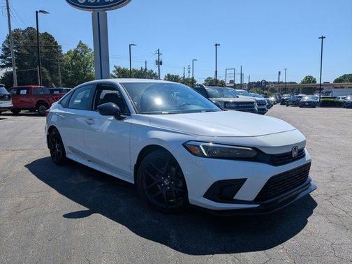 White 2024 Honda Civic Sport