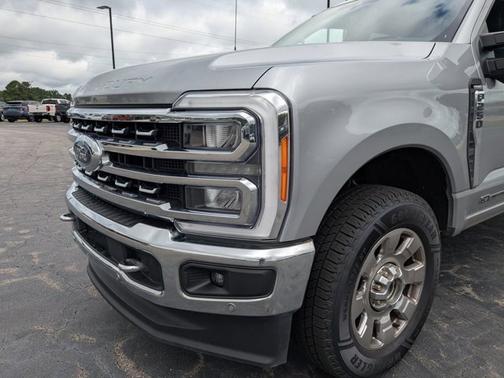2023 Ford F-250 LARIAT