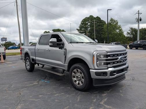 2023 Ford F-250 LARIAT