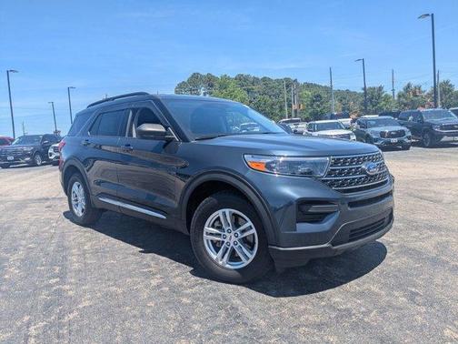 Blue Metallic 2023 Ford Explorer XLT