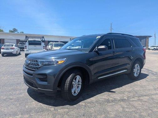 Blue Metallic 2023 Ford Explorer XLT