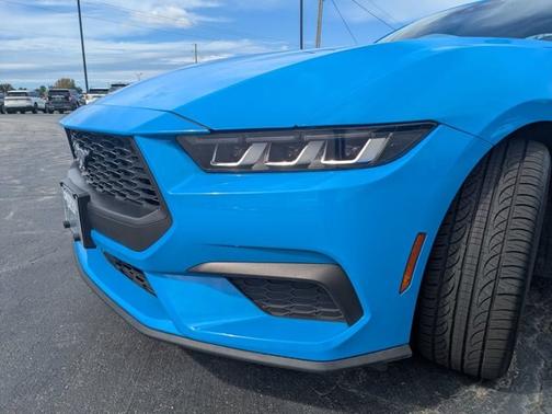 2024 Ford Mustang ECOBOOST