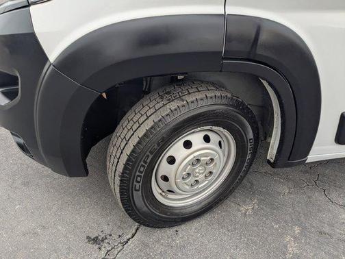 2023 RAM ProMaster 2500 Base