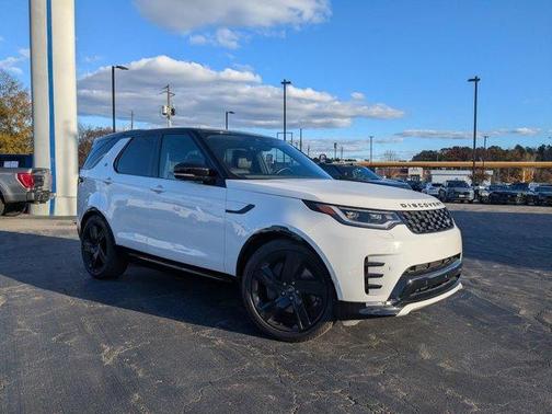 2023 Land Rover Discovery P360 S R-Dynamic