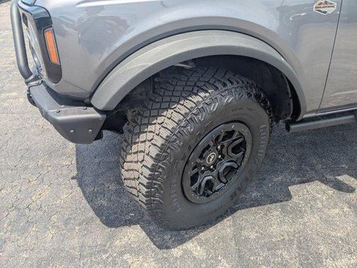 Gray Metallic 2024 Ford Bronco Wildtrak