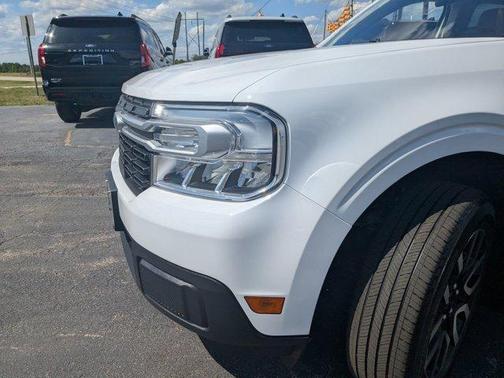 Oxford White 2024 Ford Maverick Lariat
