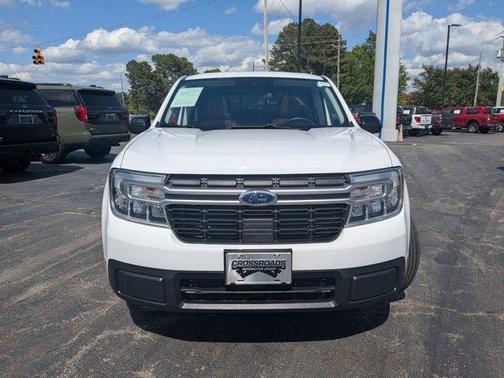 Oxford White 2024 Ford Maverick Lariat