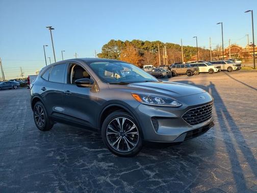 2022 Ford Escape SE