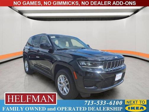 Diamond Black 2026 Jeep Grand Cherokee Laredo SUV