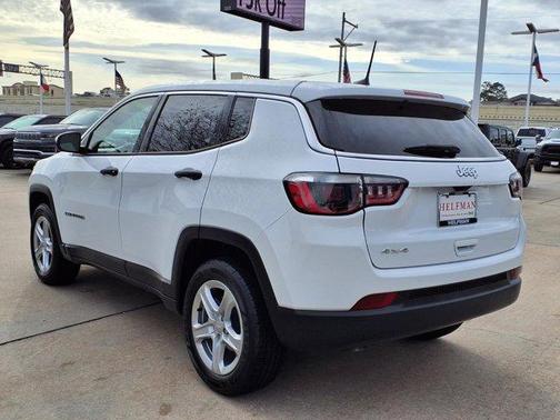 2023 Jeep Compass Sport