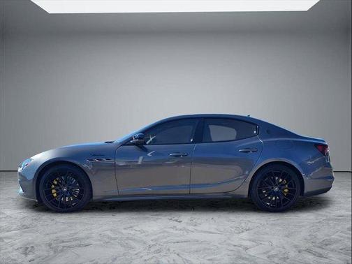 2022 Maserati Ghibli Modena