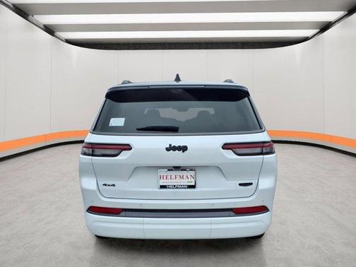 Bright White Clearcoat 2026 Jeep Grand Cherokee L Summit