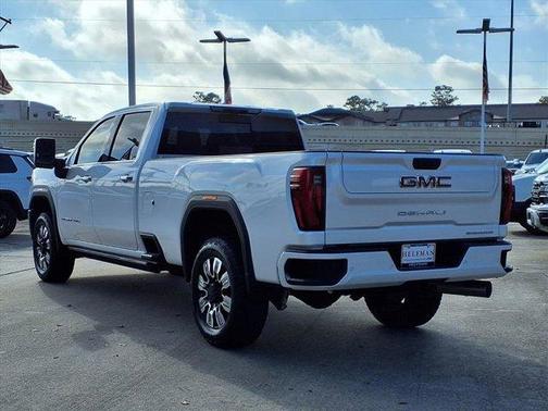 2025 GMC Sierra 3500 Denali