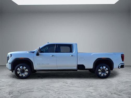 2025 GMC Sierra 3500 Denali