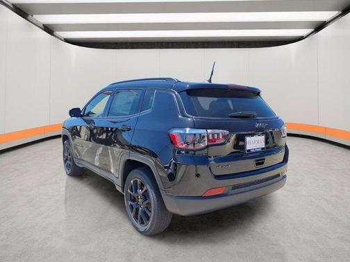 Diamond Black 2026 Jeep Compass Latitude