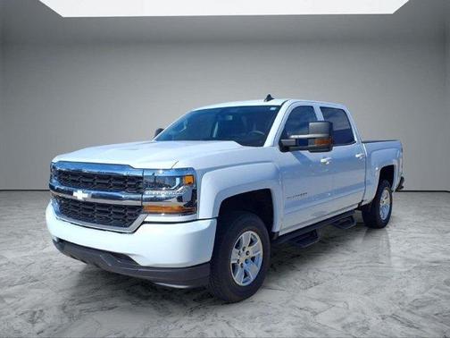 Summit White 2018 Chevrolet Silverado 1500 1LT