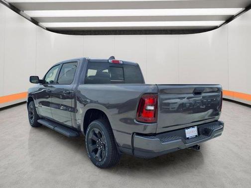 Granite Crystal Clearcoat Metallic 2026 RAM 1500 Express