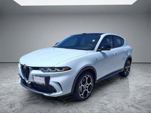 Alfa White 2024 Alfa Romeo Tonale Ti