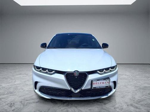 Alfa White 2024 Alfa Romeo Tonale Ti
