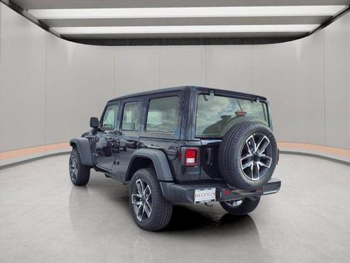 2025 Jeep Wrangler 4xe Sport