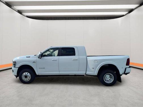 2025 RAM 3500 Limited