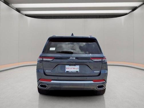 2025 Jeep Grand Cherokee Summit