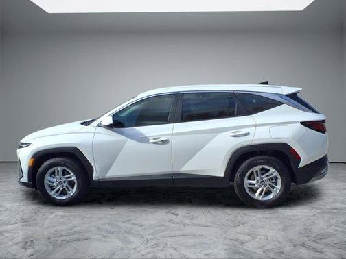 Serenity White Pearl 2025 Hyundai TUCSON SE