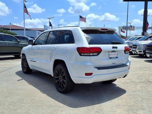 2018 Jeep Grand Cherokee Altitude