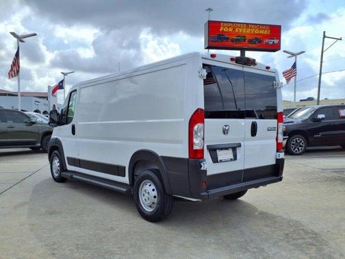 2023 RAM ProMaster 2500 Base