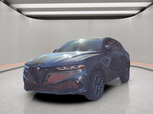 2026 Alfa Romeo Tonale Base