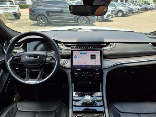 2023 Jeep Grand Cherokee 4xe Overland