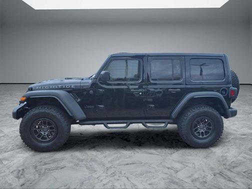 Black Clearcoat 2023 Jeep Wrangler Sport