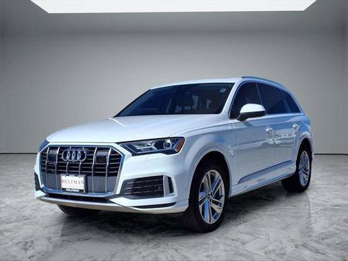 2023 Audi Q7 45 Premium Plus