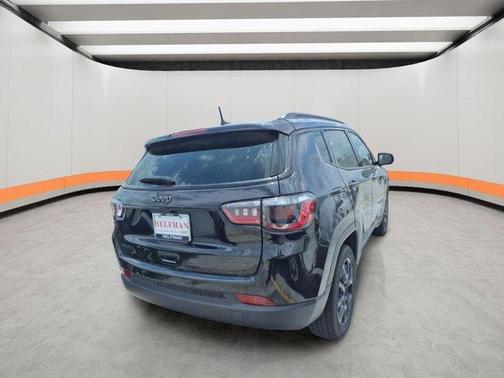 Diamond Black 2026 Jeep Compass Latitude