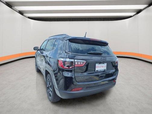 Diamond Black 2026 Jeep Compass Latitude