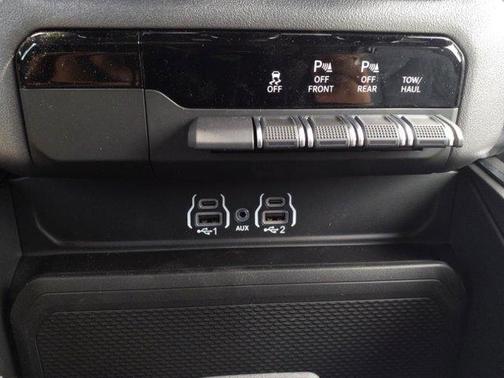 2025 RAM 1500 Lone Star