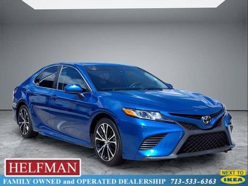 2020 Toyota Camry SE