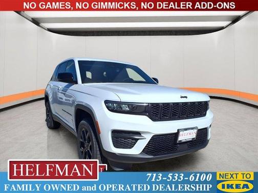 2025 Jeep Grand Cherokee Laredo