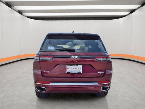 2025 Jeep Grand Cherokee Summit