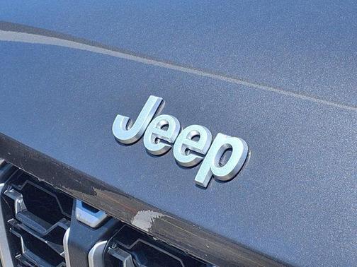 Metallic 2026 Jeep Grand Cherokee L Limited
