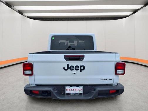 Bright White Clearcoat 2026 Jeep Gladiator Texas Trail