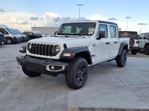 2025 Jeep Gladiator Sport
