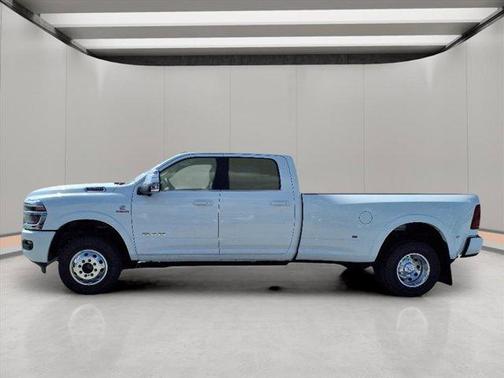 2025 RAM 3500 Limited