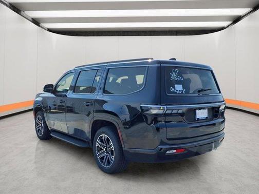 Gloss Black 2026 Jeep Grand Wagoneer Base