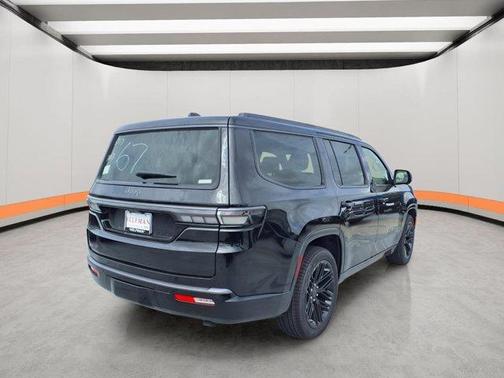 Gloss Black 2026 Jeep Grand Wagoneer Limited Reserve
